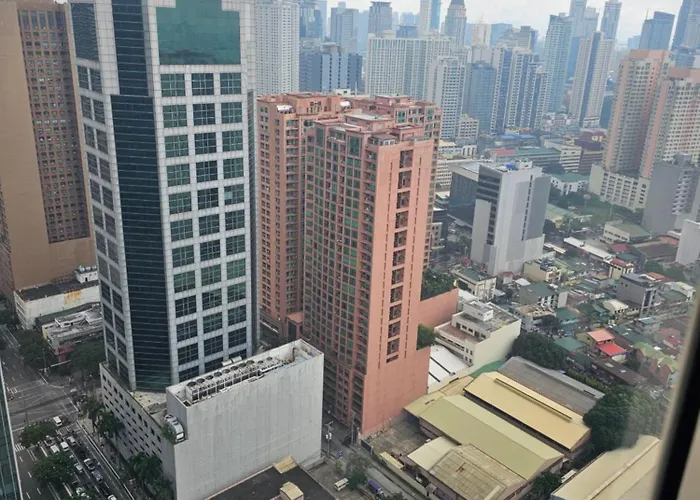 40th Floor Penthouse With Great View * Manila